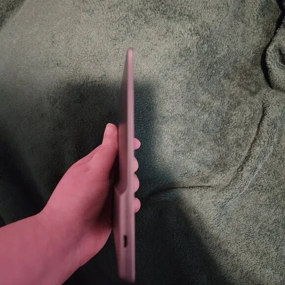 EUC Kindle Oasis 10th Generation 32gb Graphite - Picture 11 of 12